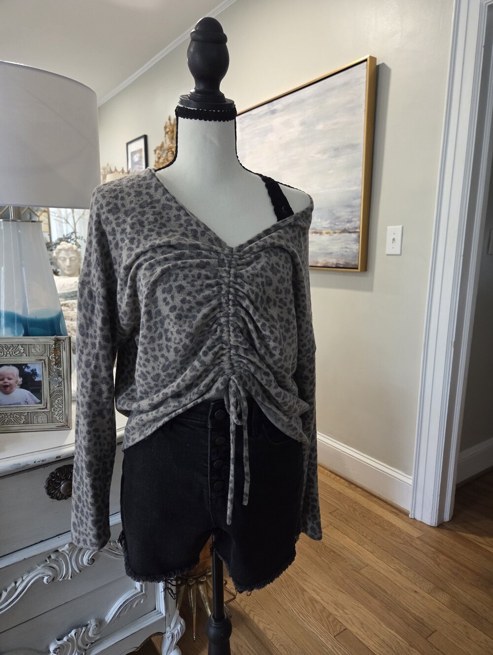 Gaze Leopard Print Tie-Waist Crop Sweater | Size Medium